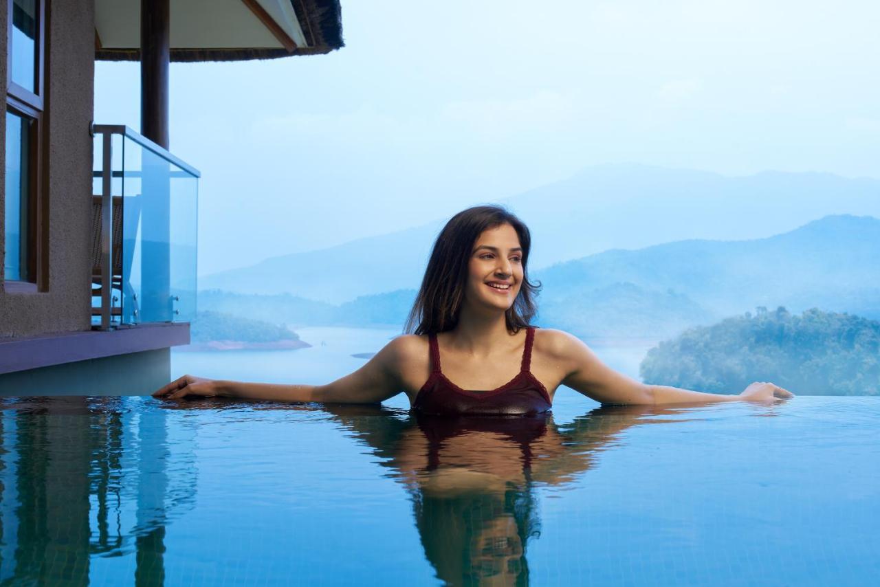 Mountain Shadows Luxury tent Wayanad