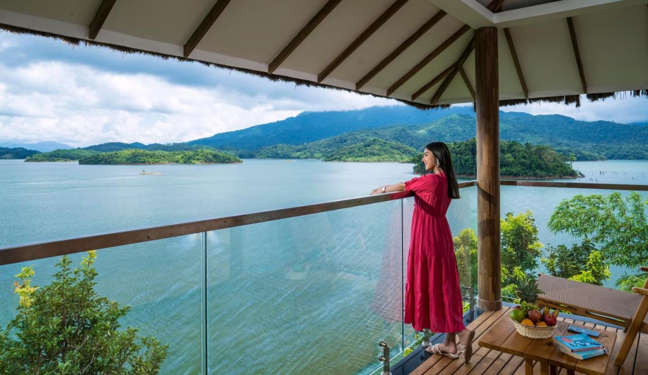 Mountain Shadows Luxury tent Wayanad