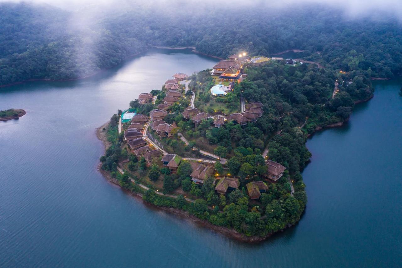 Luxury tent Mountain Shadows Wayanad